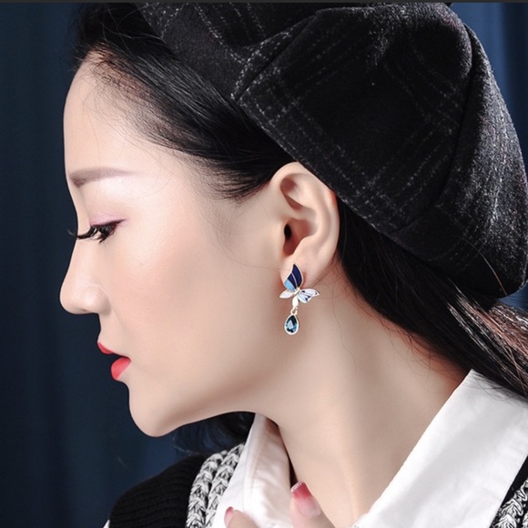 Any 2/$20! Gold/Blue Butterfly Crystal Earrings - Picture 5 of 7